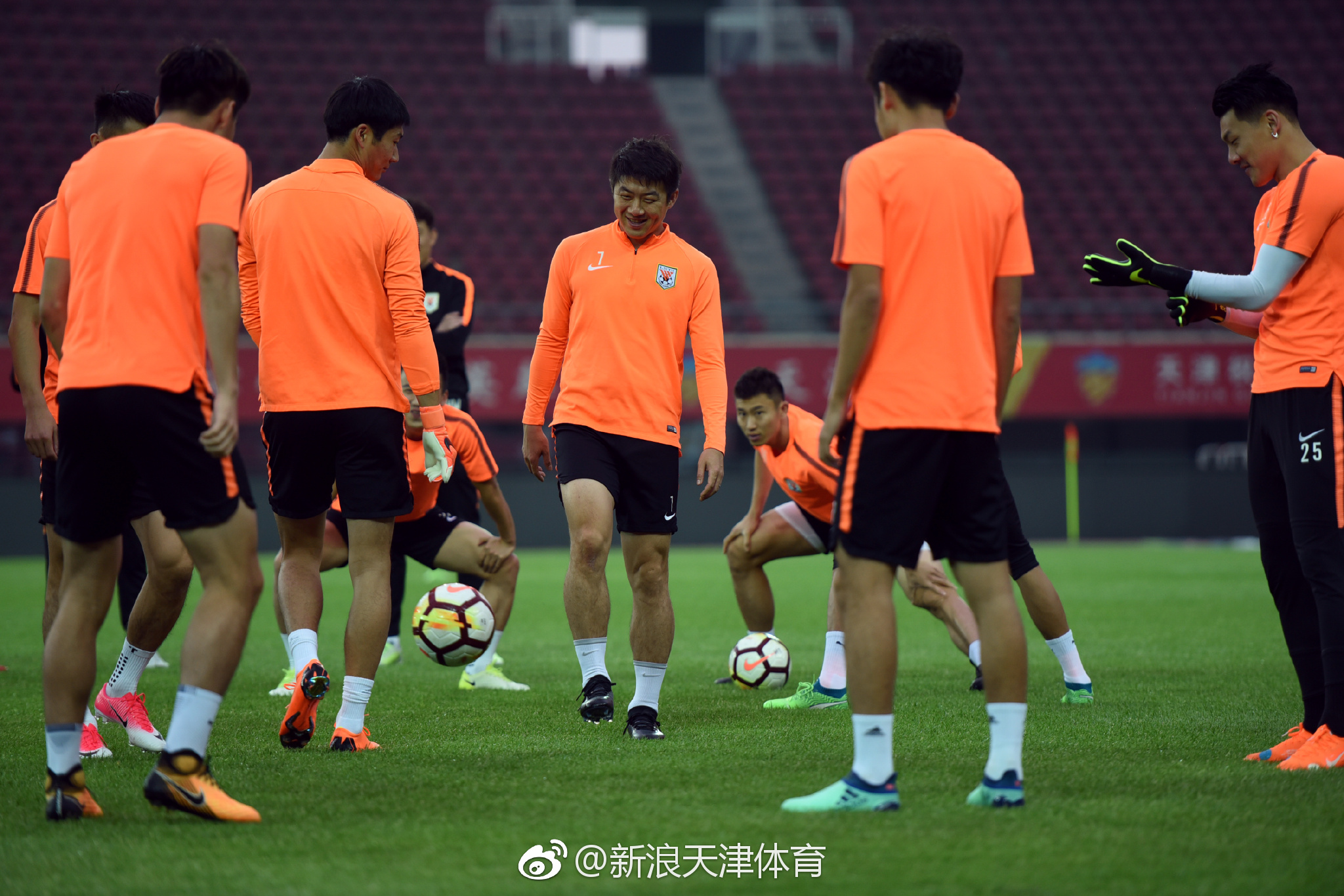 包含富力再战权健，球队信心不减的词条