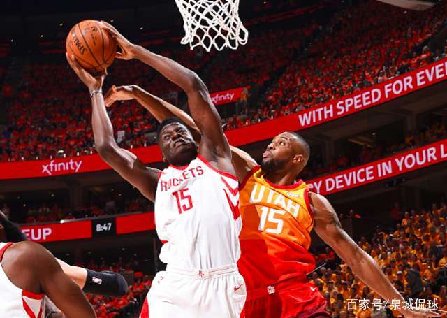 包含火箭强势墨西哥男篮，萨姆·米切尔送出助攻的词条