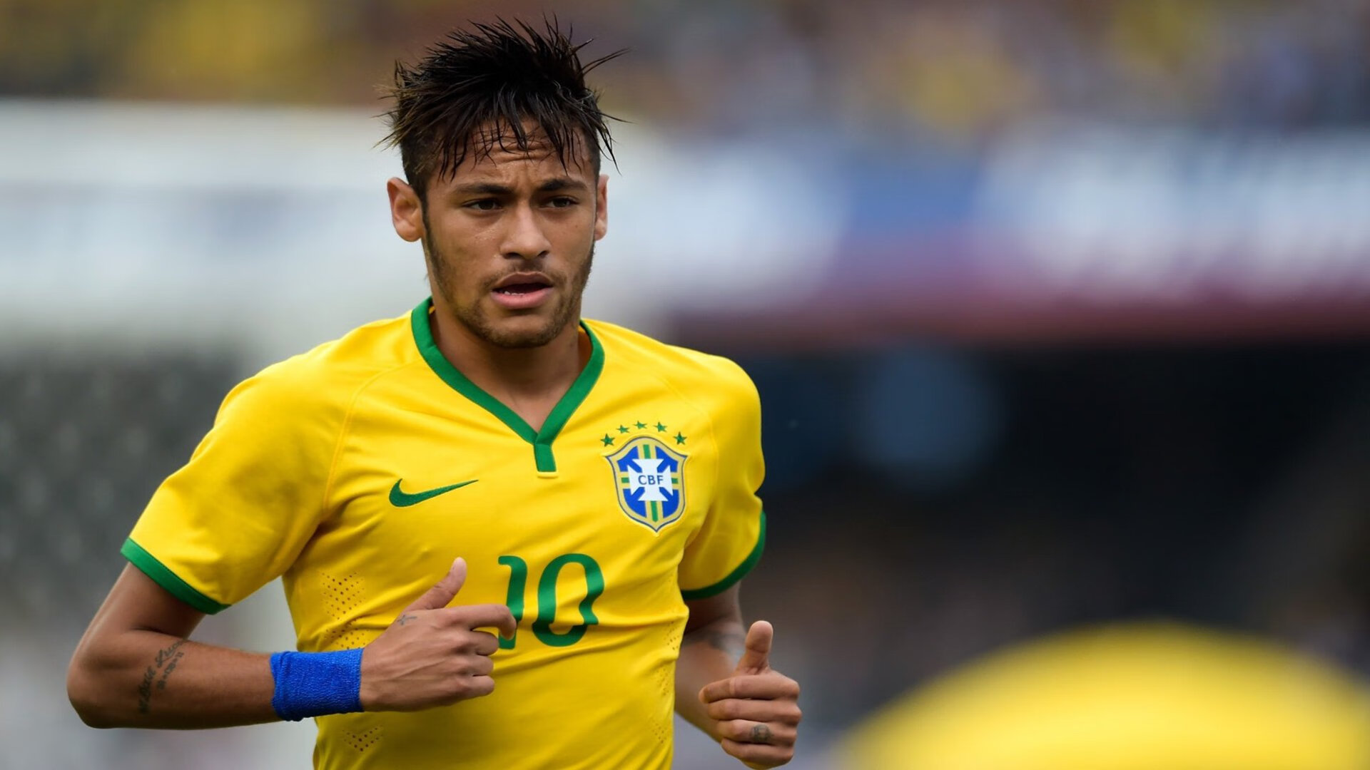 苏亚雷斯式爆发,中国队的生死战与马赛启示录