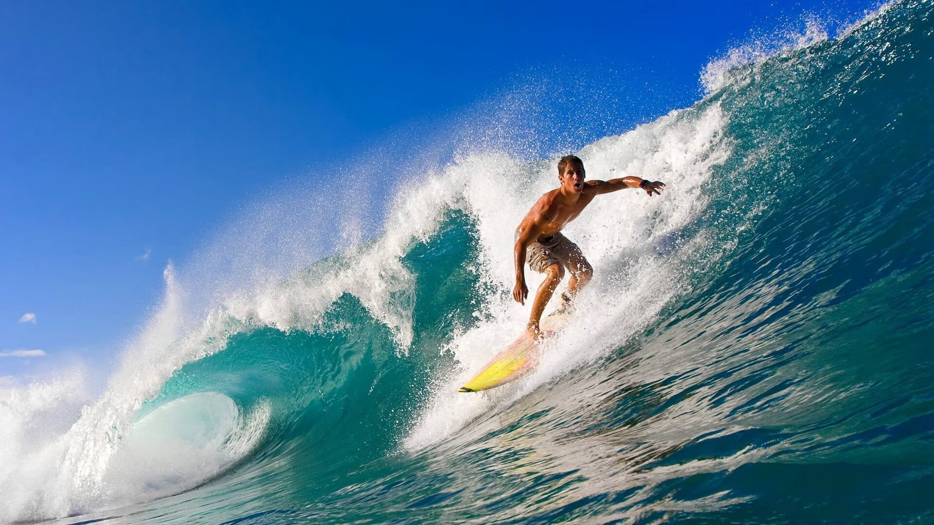 橙衣风暴席卷温布利，穆勒梅开二度，荷兰战术完胜英格兰